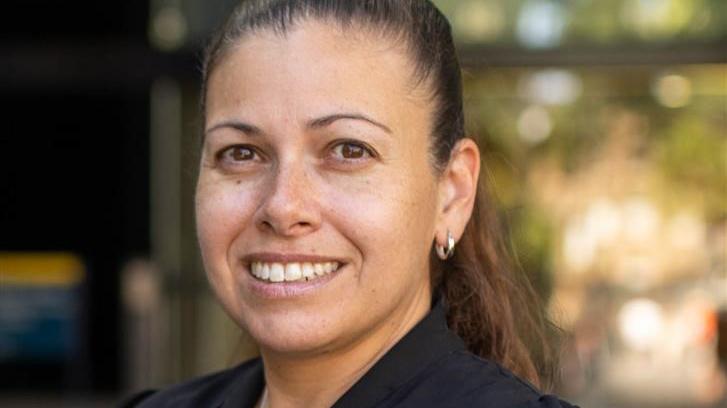 head host of a young women