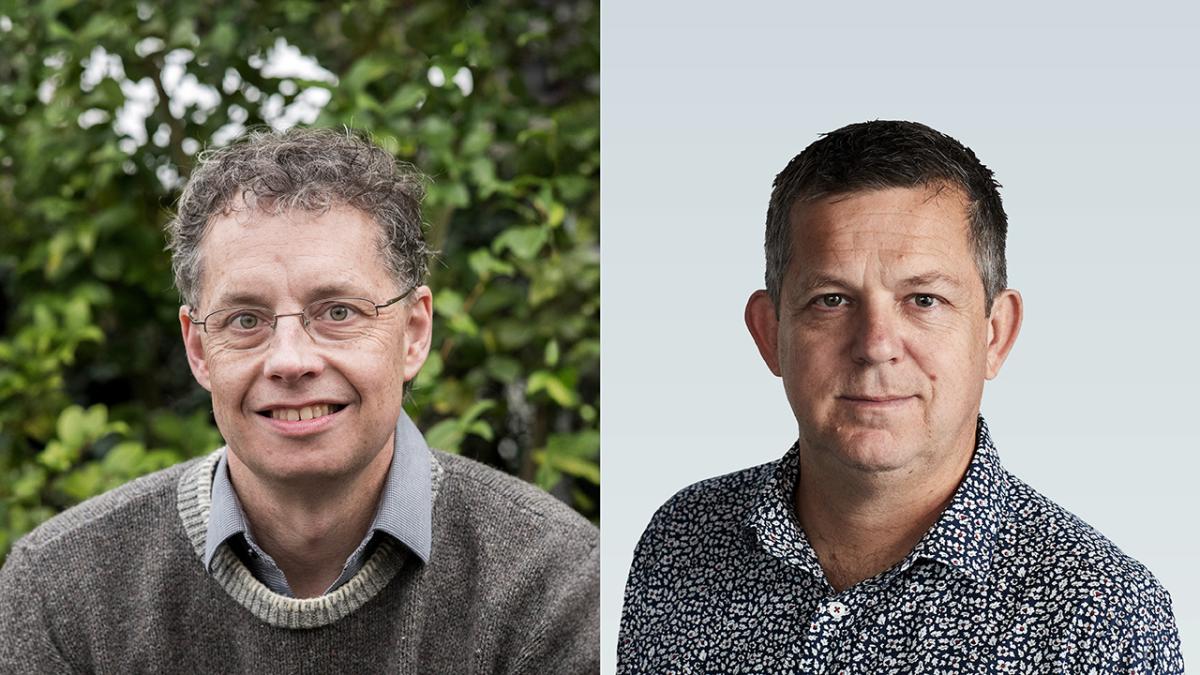 Two speakers side by side 